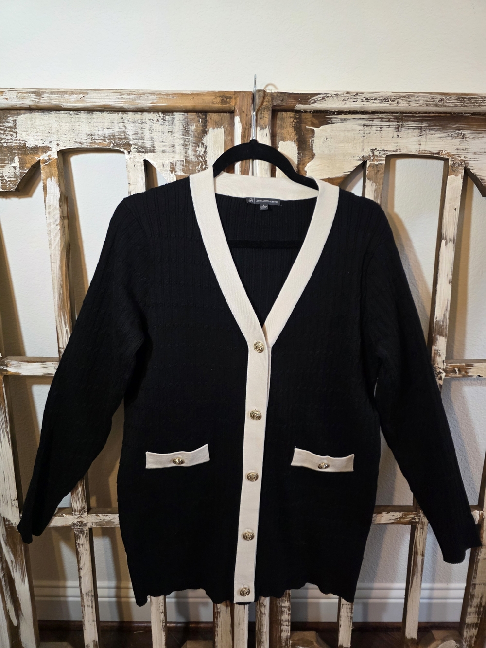 Adrianna Papell Black and Cream V‑Neck Button Cardigan Sweater